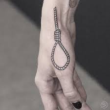 noose tattoo