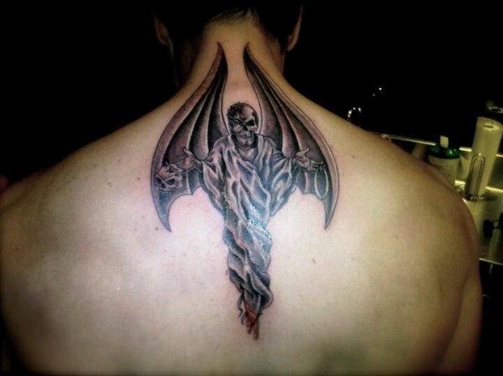 Zak Bagan's back tattoo
