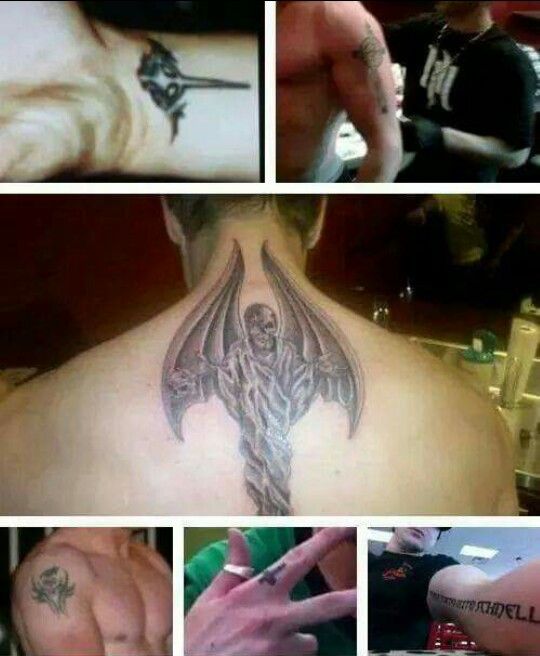 Zak Bagan's back tattoo