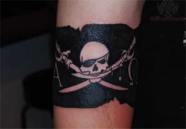 blackbeard flag tattoo