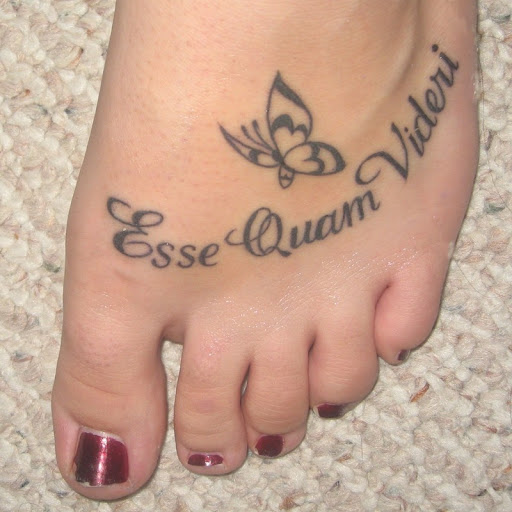 name tattoos on foot