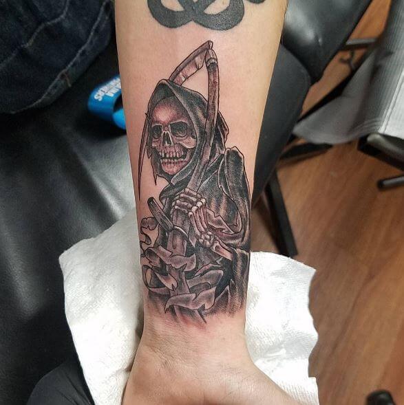 richard kuklinski hand tattoo