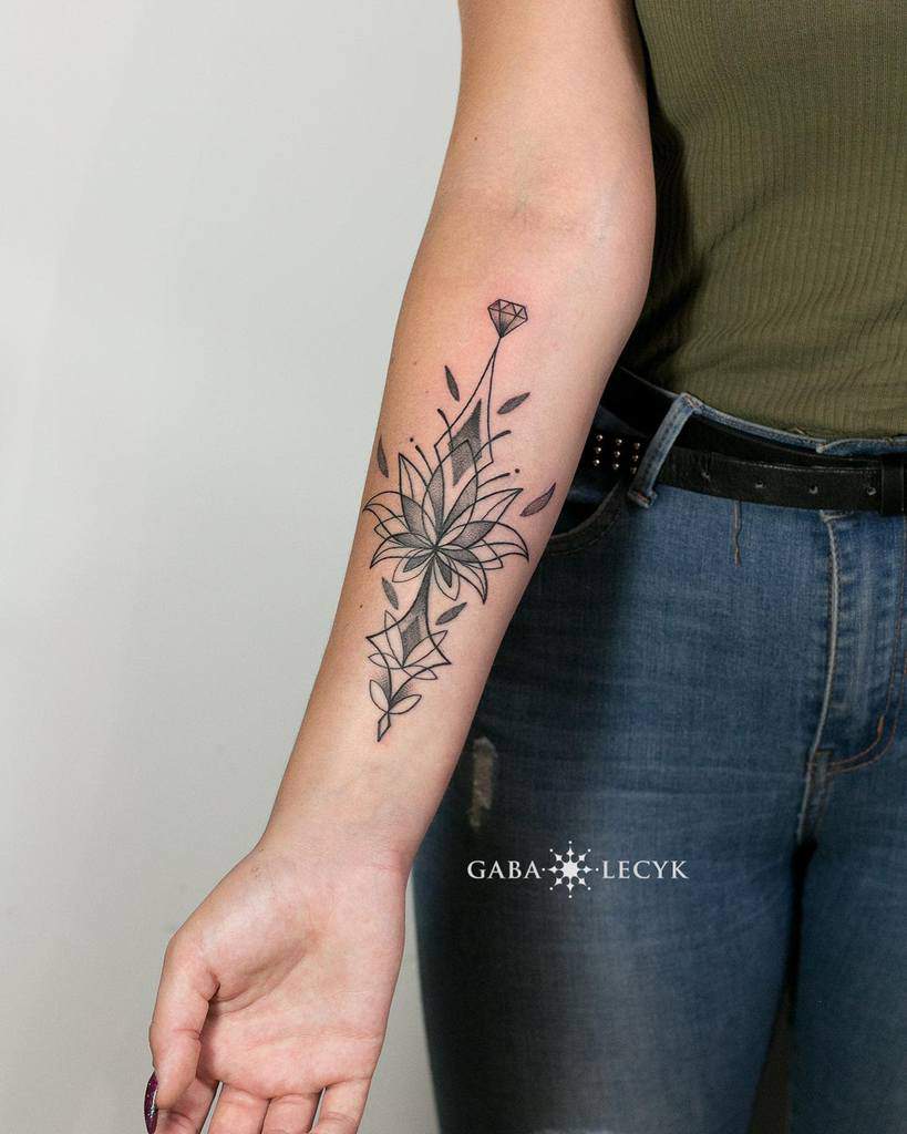 geometric tattoos flower