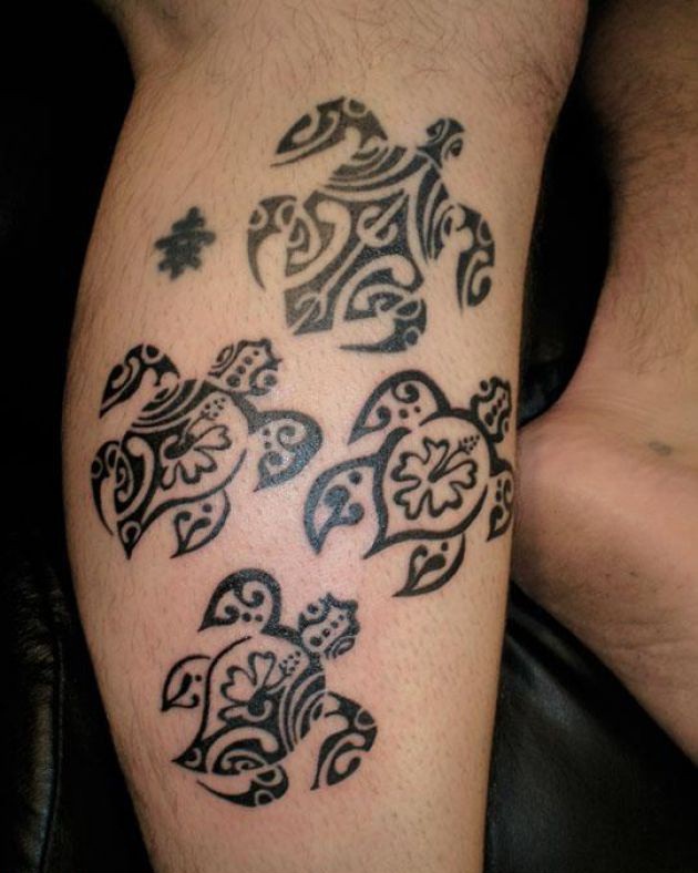Hawaiian sea turtle tattoo