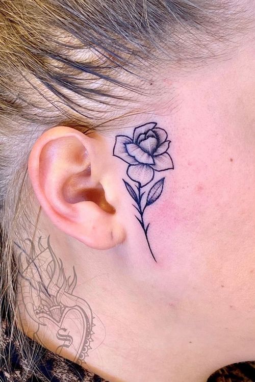 flower face tattoo
