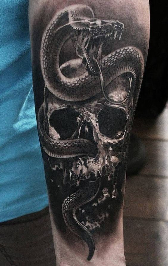 skull and snake tattoo